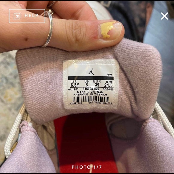 Air Jordan 12 Retro Plum - Picture 2 of 8